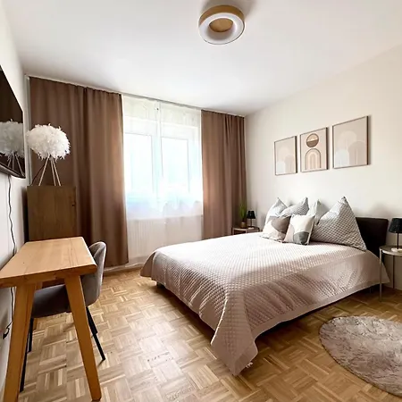 شقة Fresh Upstairs & Free Parking *