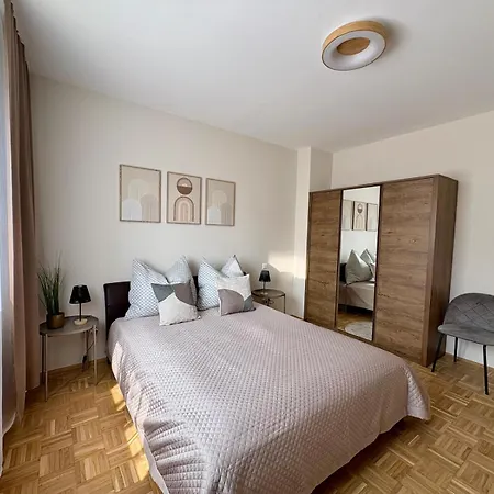 Daire Fresh Upstairs & Free Parking Graz